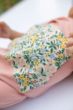 Load image into Gallery viewer, Zipper Romper in Spring Blooms
