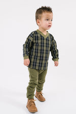 Load image into Gallery viewer, Corduroy Jogger in Olive
