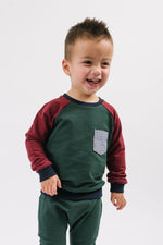 Load image into Gallery viewer, Raglan Pullover in Pine Cranberry
