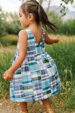 Load image into Gallery viewer, Weekend Dress in Regatta
