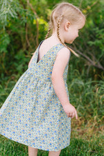 Load image into Gallery viewer, Weekend Dress in Nostalgia

