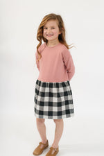 Load image into Gallery viewer, Modern Sweatshirt Dress in Pepper Gingham
