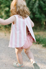 Load image into Gallery viewer, Reversible Tulip Tunic in Honeycrisp
